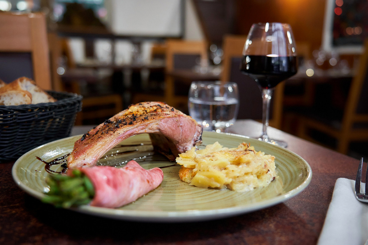 Plat traditionnel lyonnais